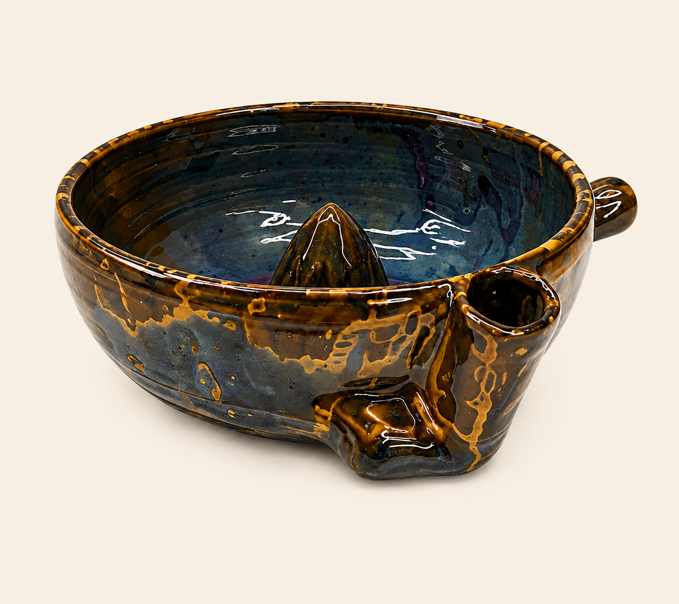 Teddys handmade berry bowl